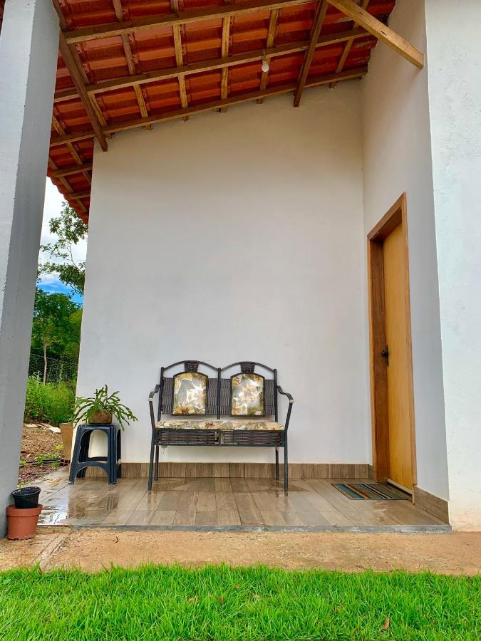 Suíte Vista do Lago - Casa de Temporada em Corumbá Alexania Exterior foto